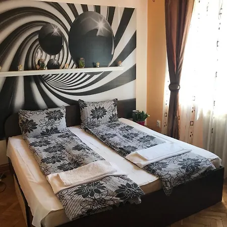 Apartament Maya 1 * Deva